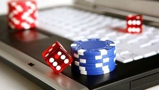 bumi22 net mobile app interface on Android and iOS devices showing slot tournaments and live-dealer tables
